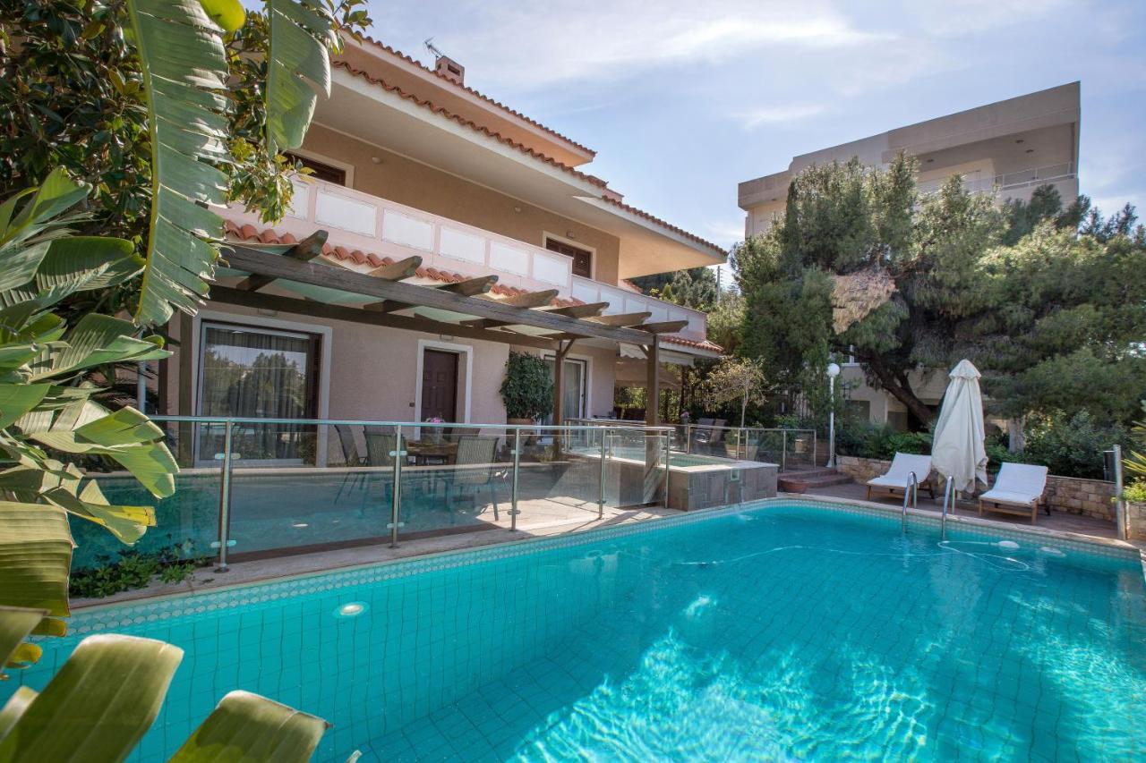 Exceptional Villa In Voula Near The Sea Athens Exterior photo